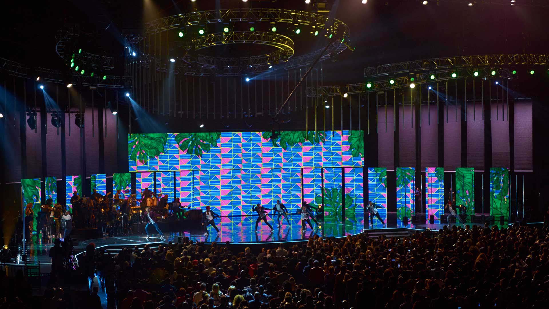 Masce - BET Soul Train Awards - Motion Graphics - Visuals for music - Still 19