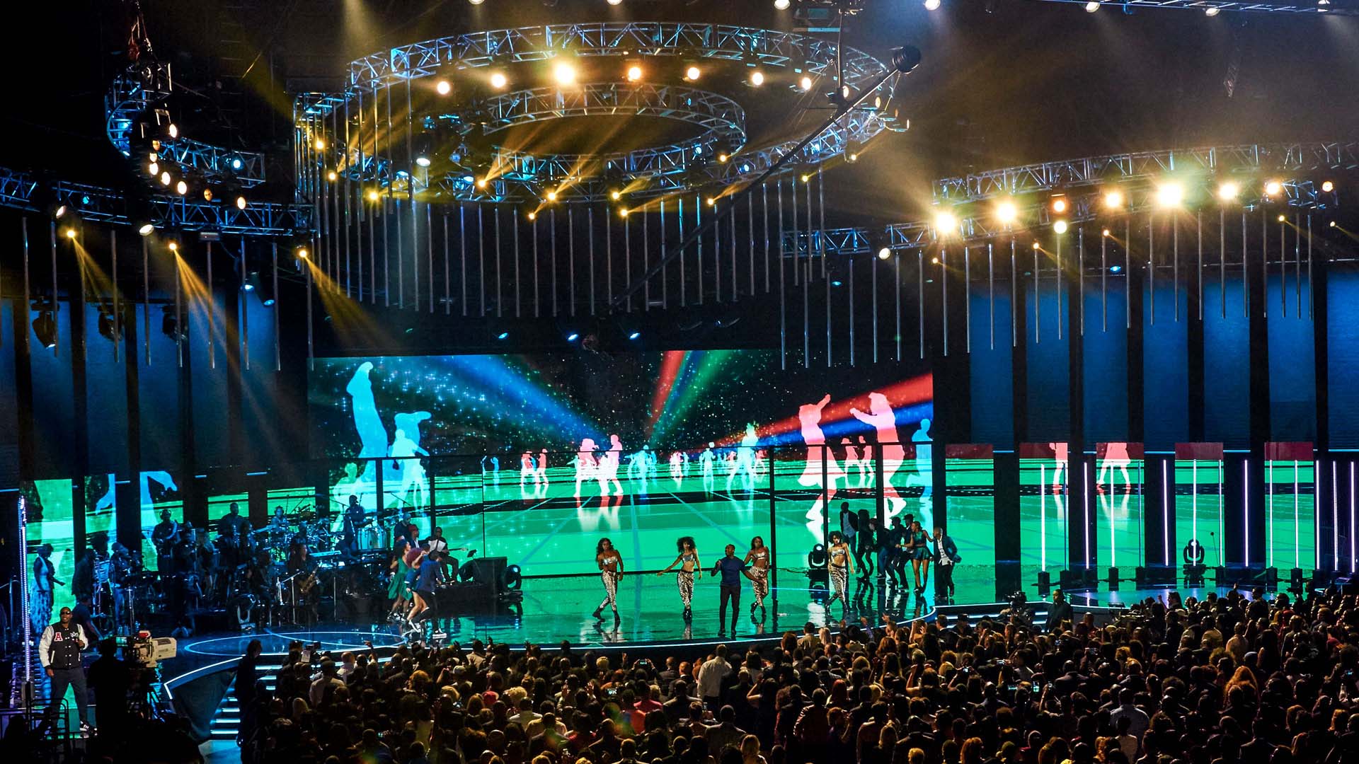 Masce - BET Soul Train Awards - Motion Graphics - Visuals for music - Still 10