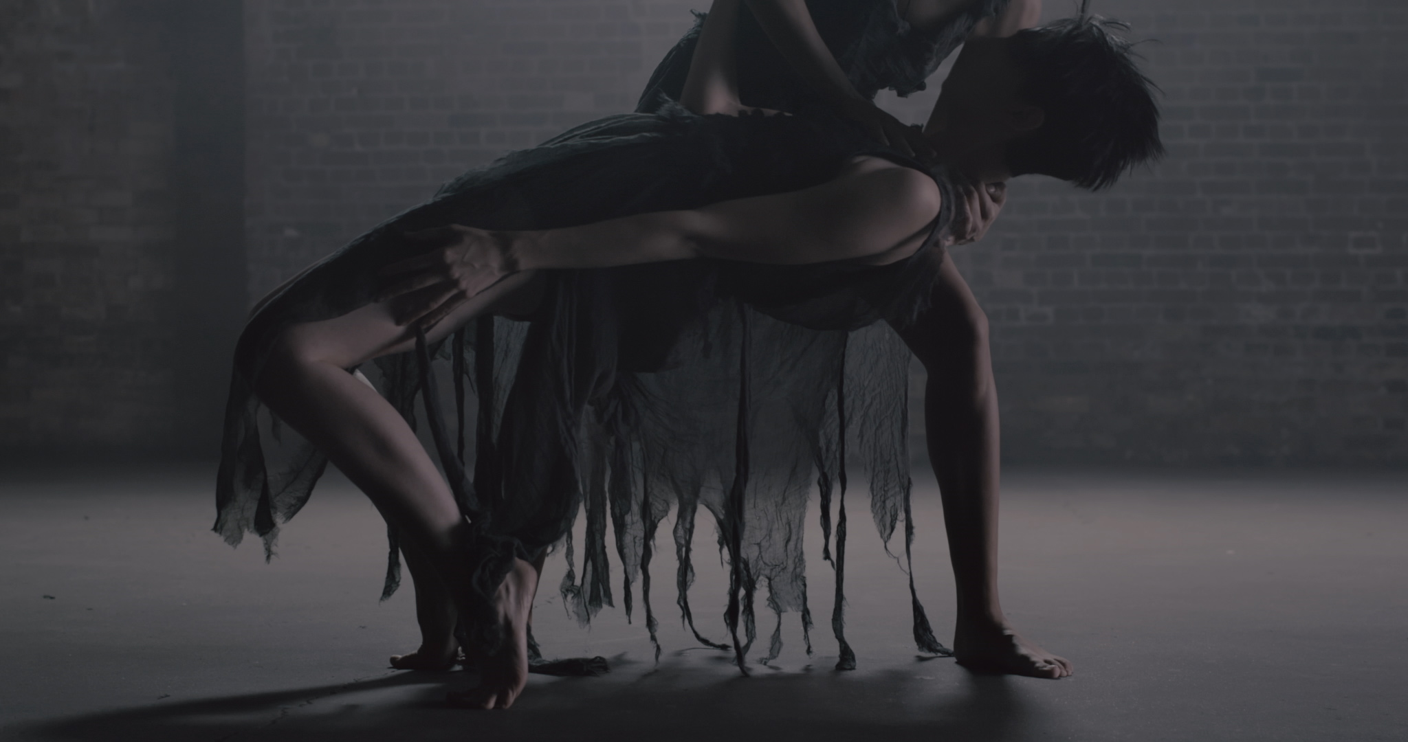 Hexentanz Experimental and Fashion Film - Ania Catherine Samira Mahboub Dip